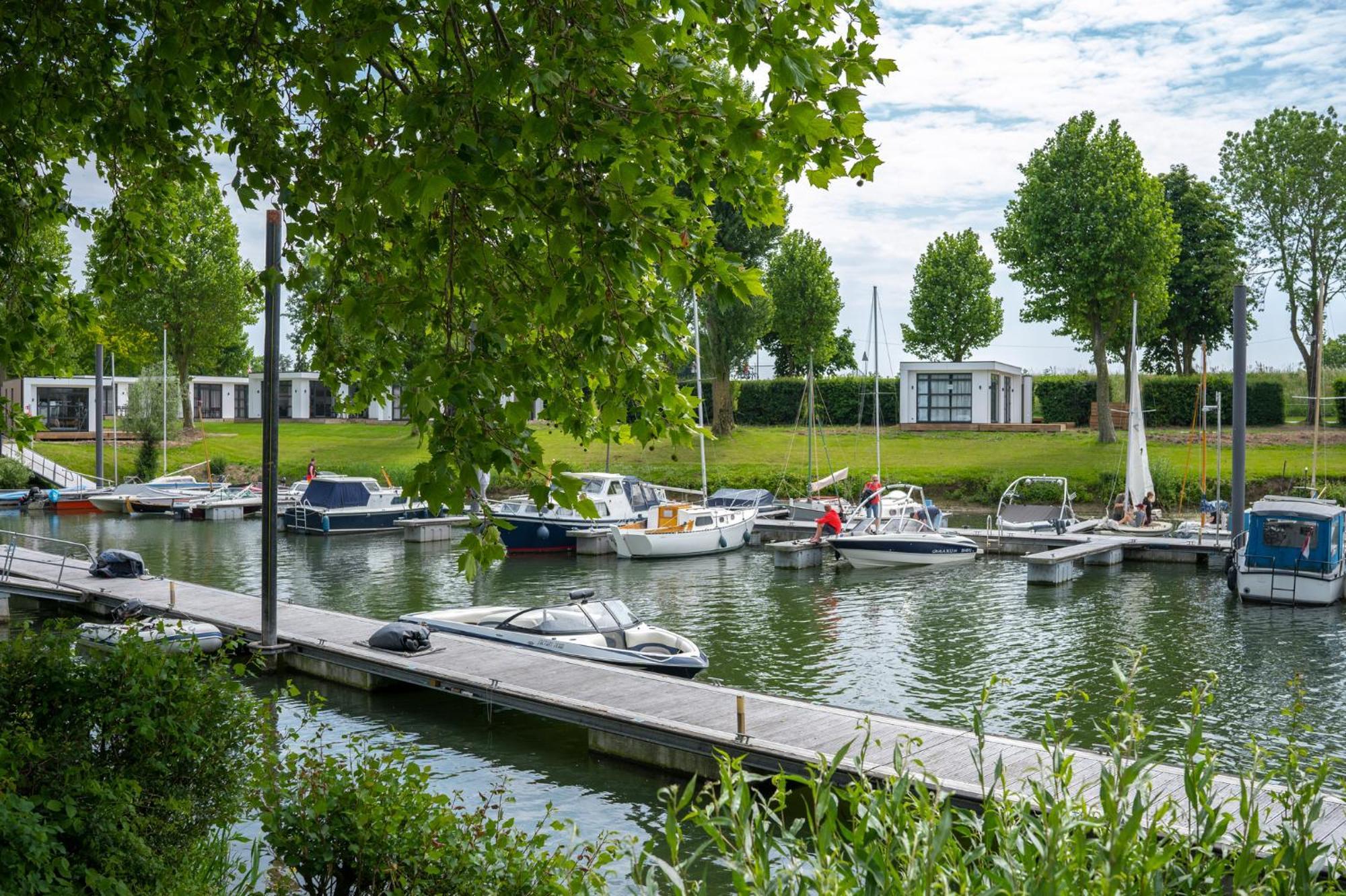 Hotel Marinapark Bad Nederrijn Maurik Exteriér fotografie