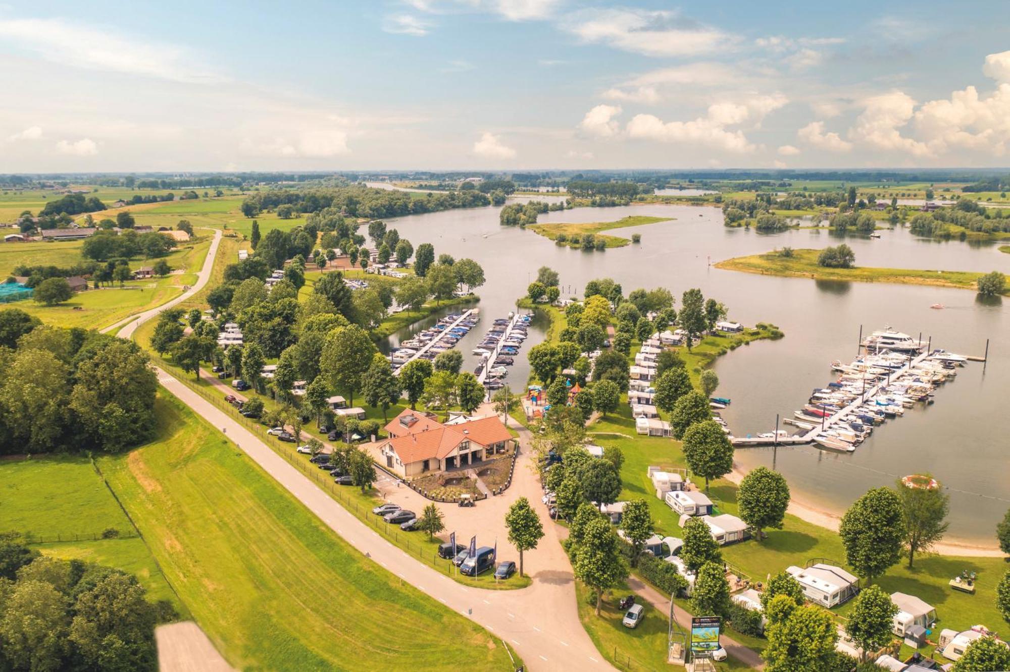 Hotel Marinapark Bad Nederrijn Maurik Exteriér fotografie