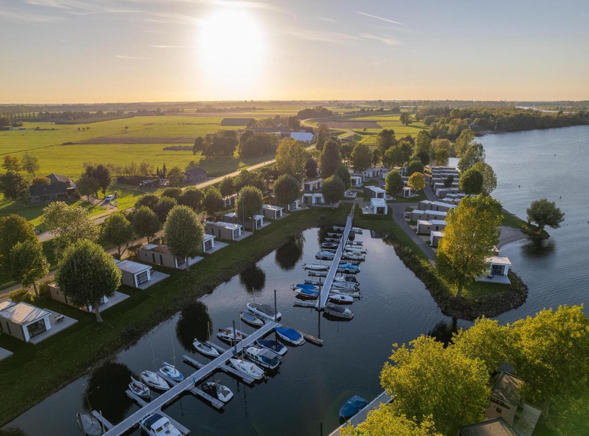 Hotel Marinapark Bad Nederrijn Maurik Exteriér fotografie